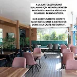 Mavi Restaurant & 1 * דידים