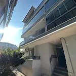 Mavi Restaurant & 1 *