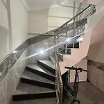 דירה Mavi Restaurant & 1
