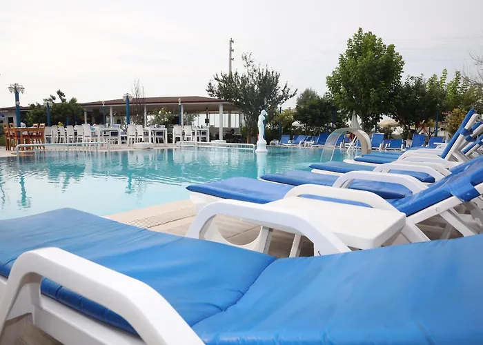 Mavi Restaurant & 1 Apartamento Didim