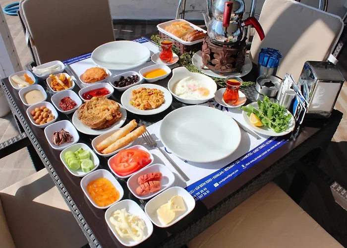 Mavi Restaurant & 1 Daire Didim